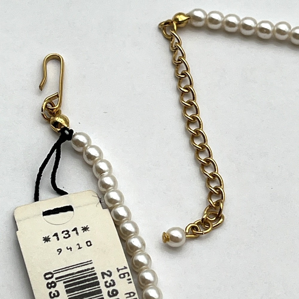 Napier Faux Pearl Necklace Gold Tone Pendant 16" Adjustable Vintage New w/ Tag - Picture 5 of 5